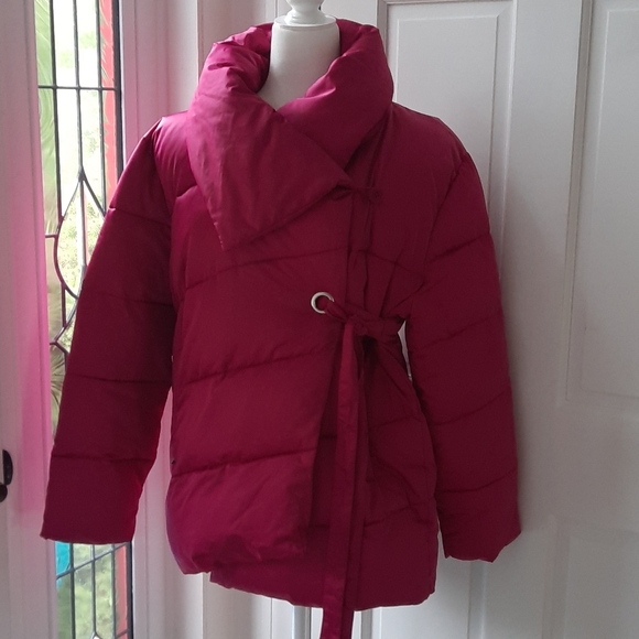 wrap puffer jacket